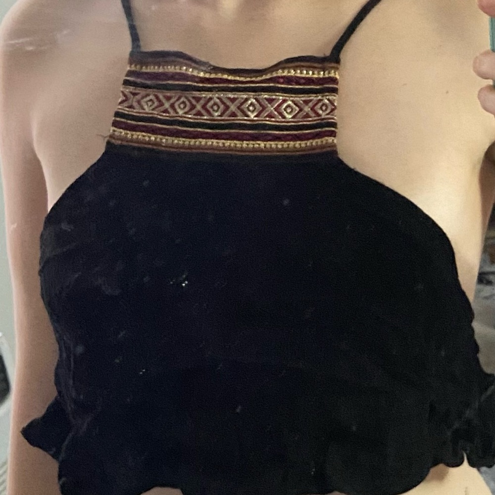 Black crop top